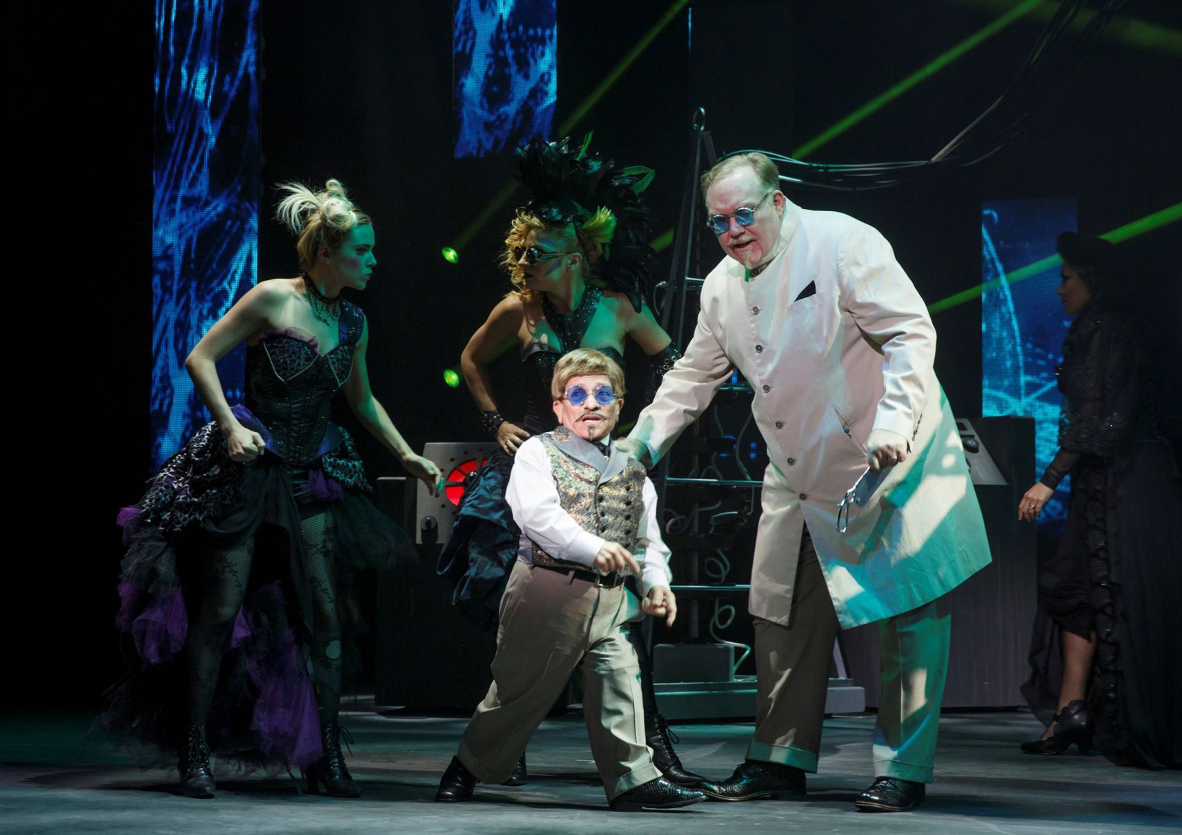 Kevin James Illusionists characters